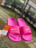 Sandalia Nike – Comodidad y Estilo en Cada Paso